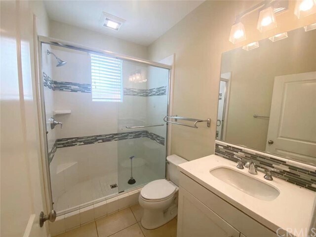 Building Photo - 74 Ashdale