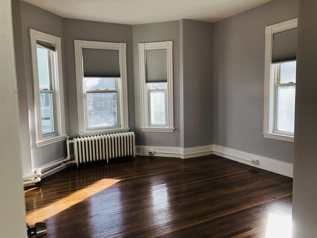 Primary Photo - 201 N St