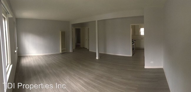Building Photo - 1014 N El Centro Ave