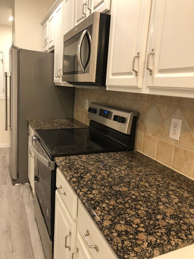 Foto del edificio - 11528 Costigan Ln