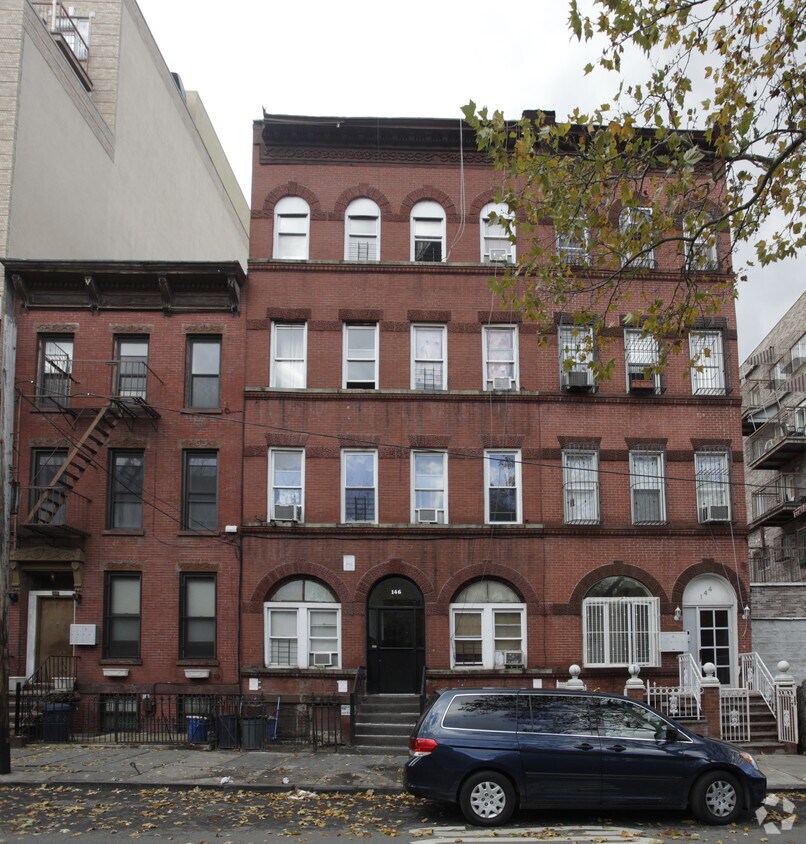 Building Photo - 144-146 Skillman St