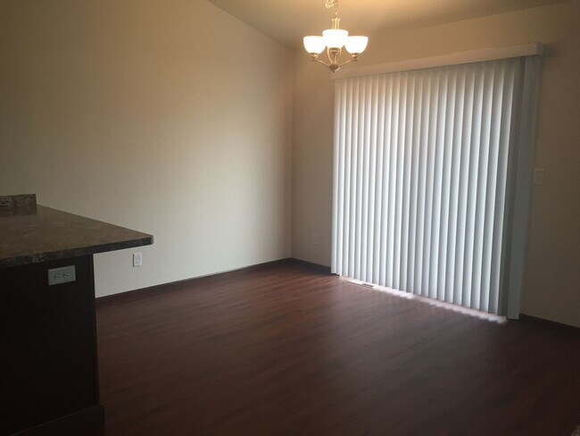 Foto del edificio - 3356 27th St S