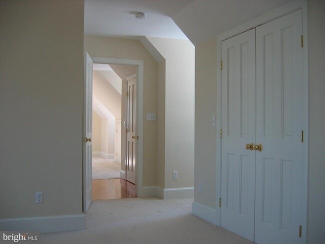 Building Photo - 7805 Accotink Pl