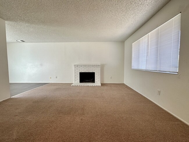 Building Photo - Don't miss this beautiful gem at 4486 Brec...