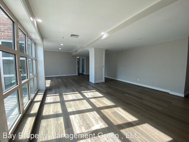 Building Photo - 2 br, 2 bath House - 250 President St  Uni...