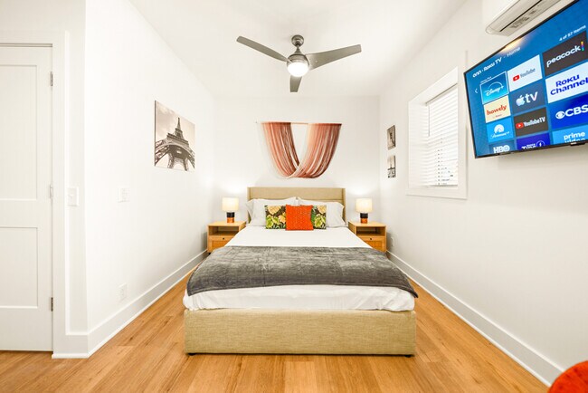 Foto del edificio - 4245 Troost Ave