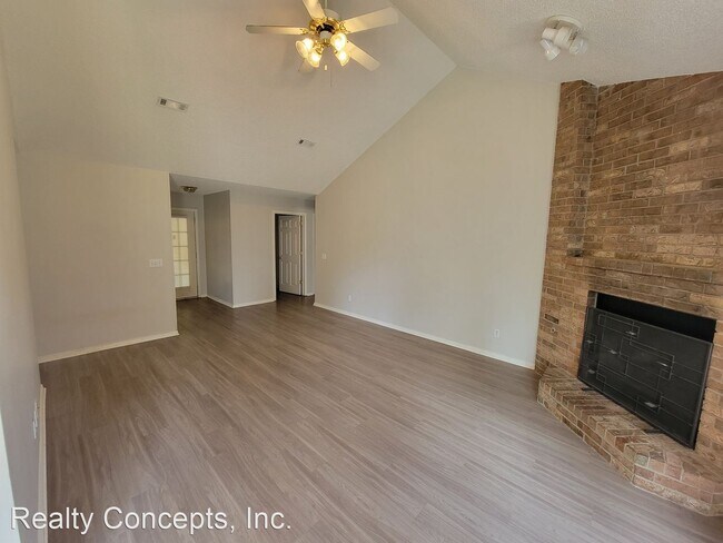 Foto del edificio - 3 br, 2 bath House - 1898 Albany