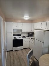 Building Photo - 76 Remick Pkwy E