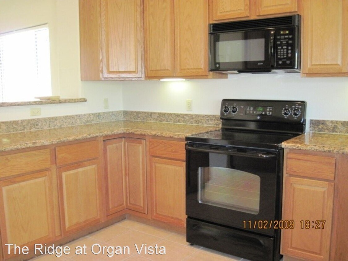 Foto principal - 501 Roadrunner Pkwy