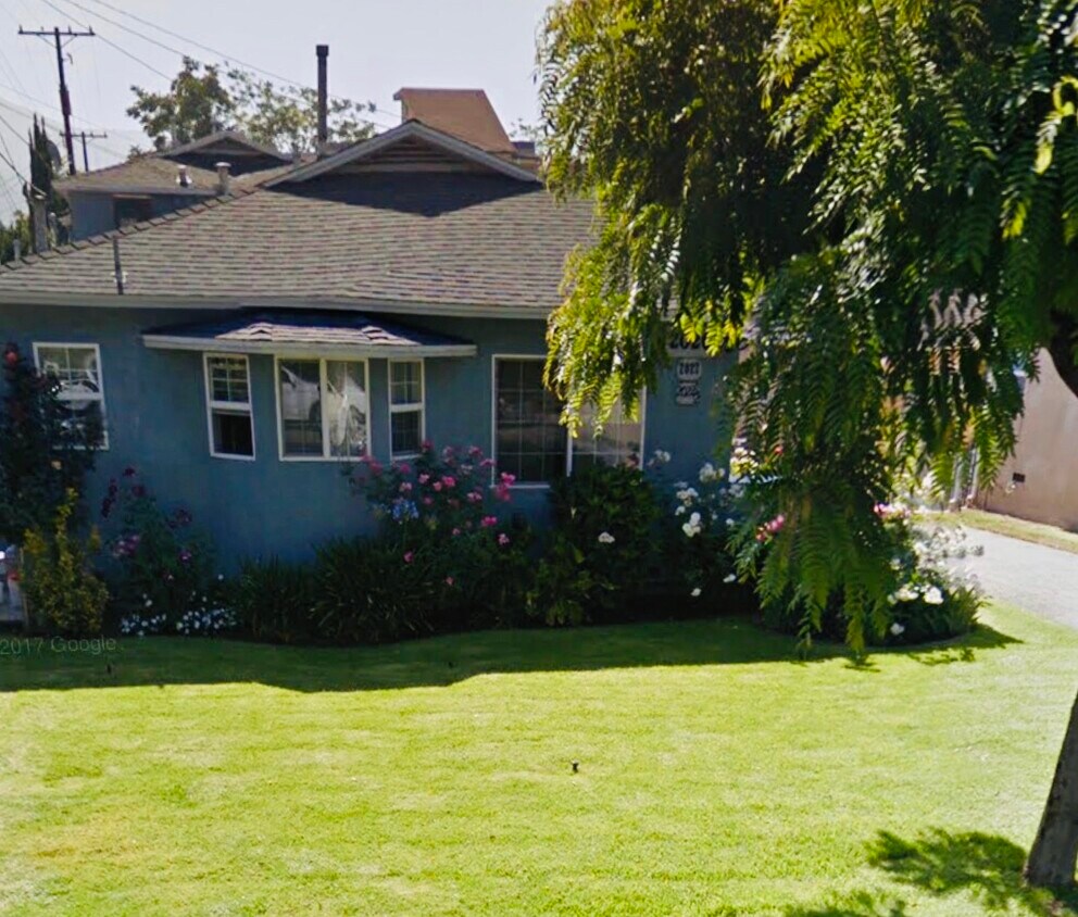 Foto principal - 2022 N Parish Pl