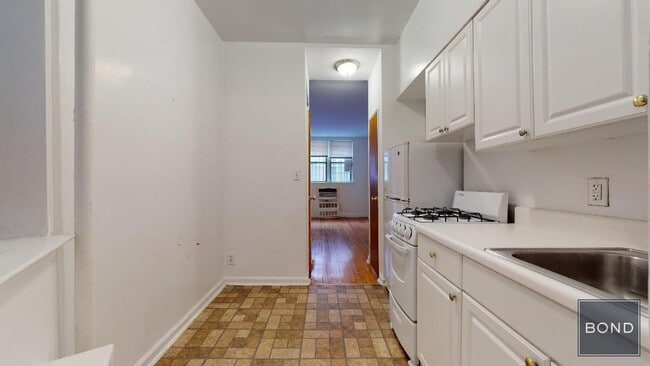 Foto del edificio - 502 E 88th St