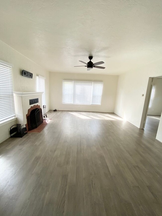 Foto del edificio - H203-211-P