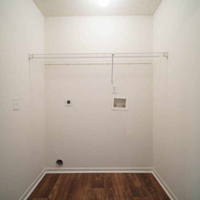 Building Photo - All Brick Building******55+Senior Community****** Rent $924/month