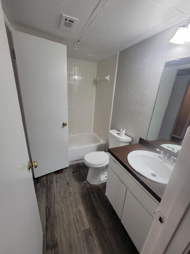 Foto del edificio - Discover the home and live like royalty!