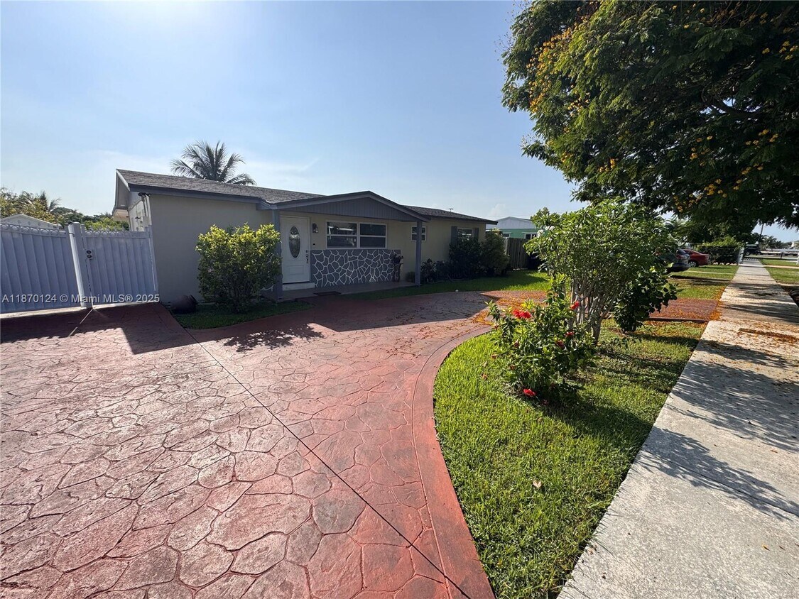 Foto principal - 30307 SW 158th Pl
