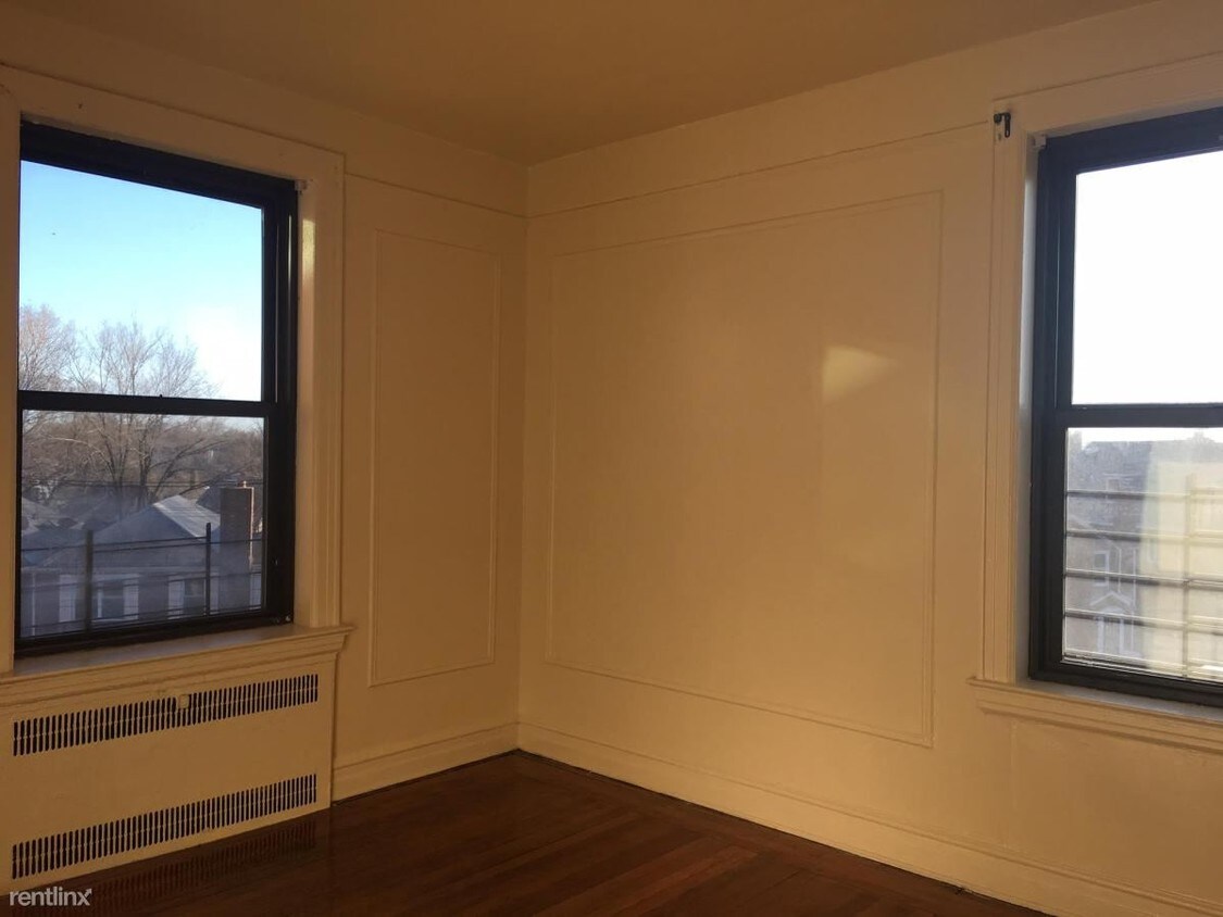 Foto del edificio - 10425 195th St