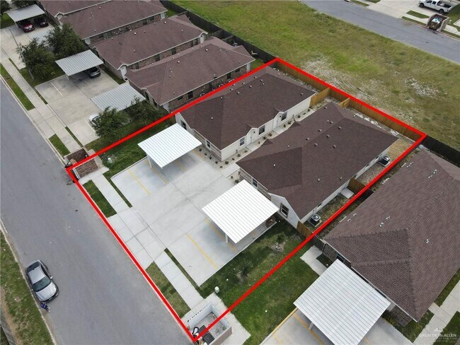 Foto del edificio - 3307 Aurora Ln