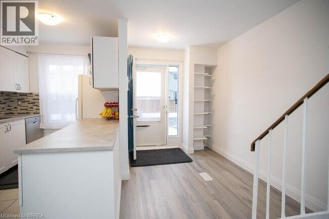 Photo du bâtiment - 496 Grey St