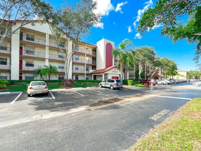 Building Photo - 1100 SW 128th Terrace