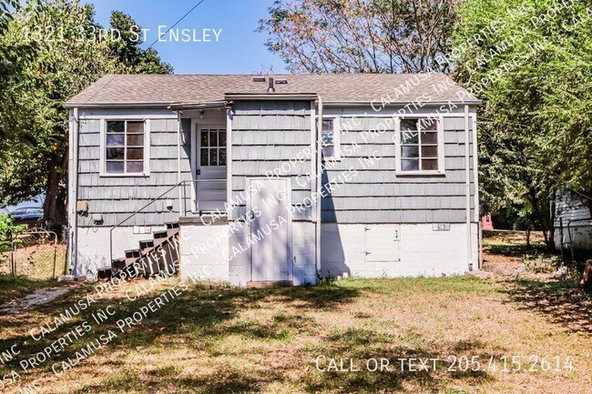 Building Photo - 1321 33rd St Ensley