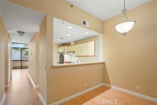 Building Photo - 500 E Del Mar Blvd