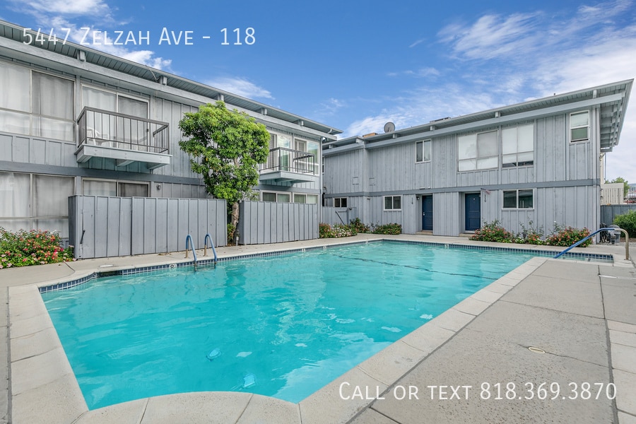 Foto principal - 5447 Zelzah Ave