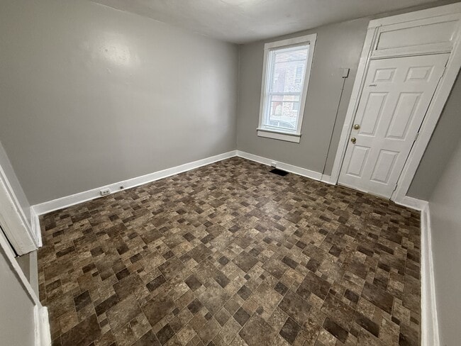 Foto del edificio - 533 Manor St