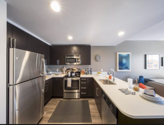 Building Photo - 2 bedroom in Cambridge MA 02141