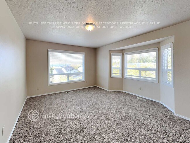 Foto del edificio - 4807 72nd Dr NE