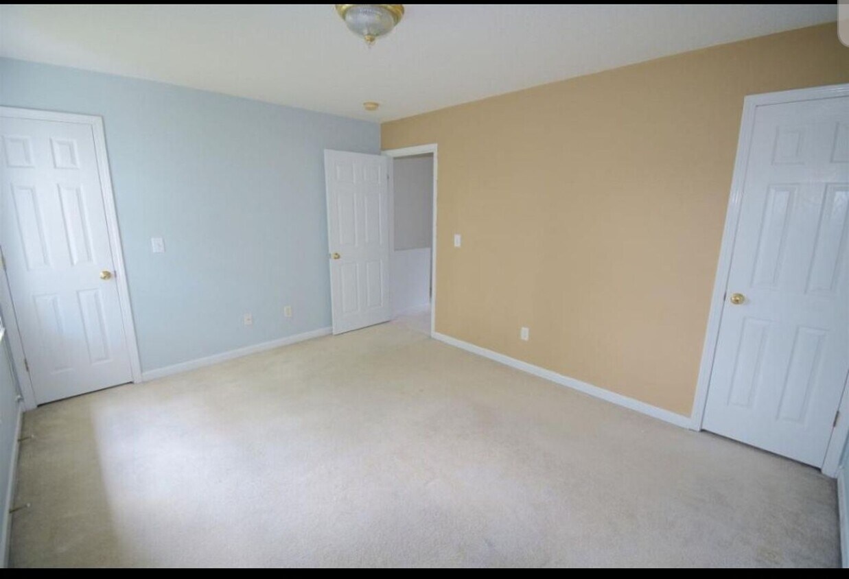 Primary Photo - Beautiful 2 bed 1.5 bath townhome