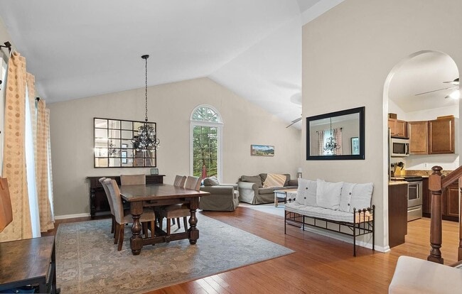 Foto del edificio - 5516 Virgin Rock Rd