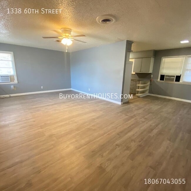 Building Photo - 1338 60th St