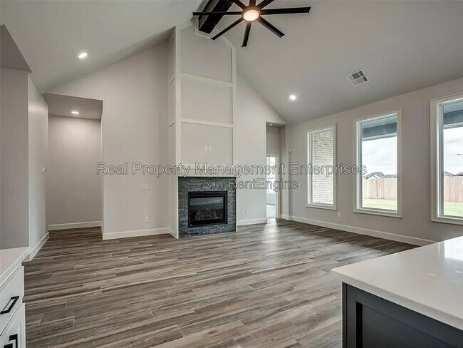 Foto del edificio - 5933 NW 158th St
