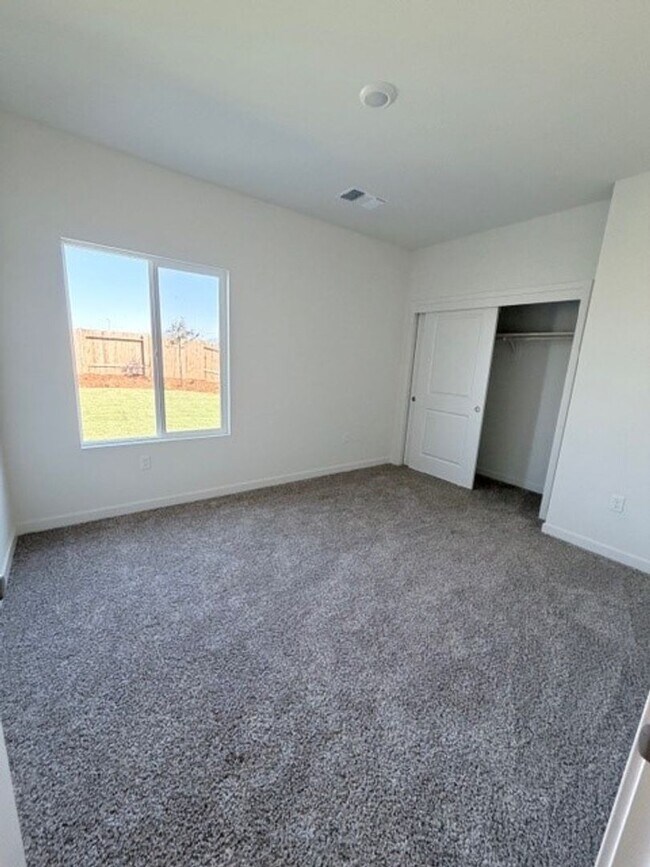 Foto del edificio - 7414 Cryosphere St