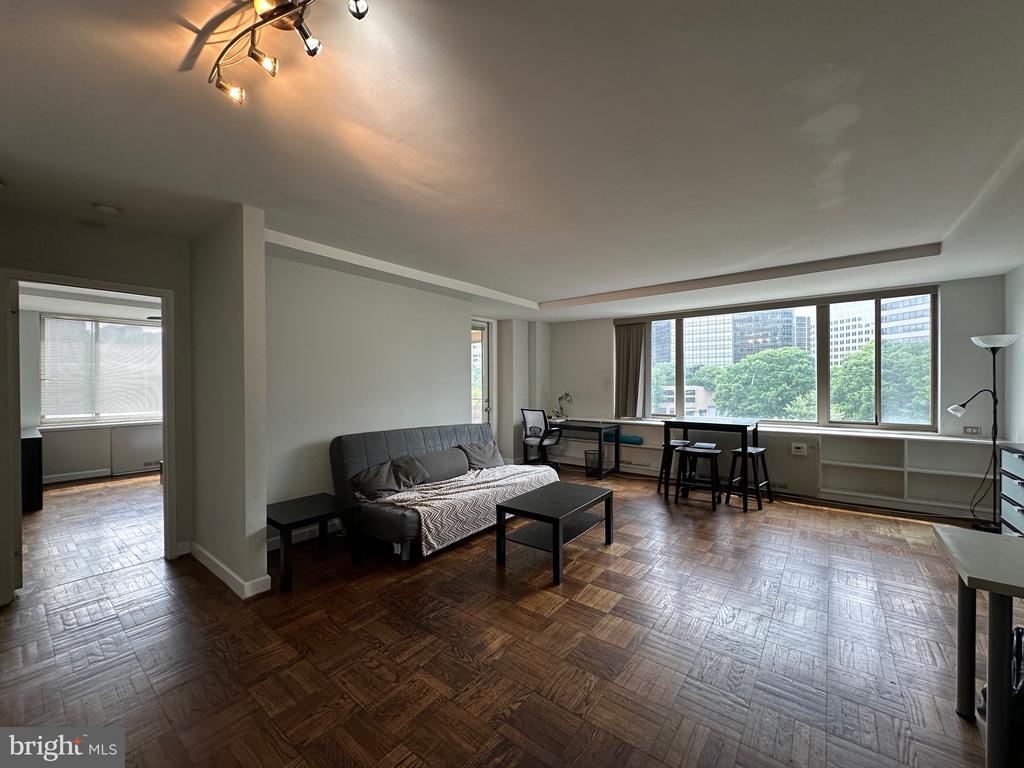 Foto principal - 1111 Arlington Blvd