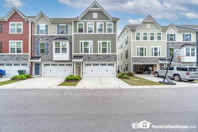 Building Photo - 1811 Barkadeer Cove