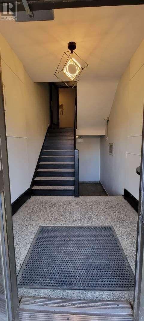 Building Photo - 101 Brookhaven Dr