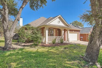 Building Photo - 15013 Doria Dr