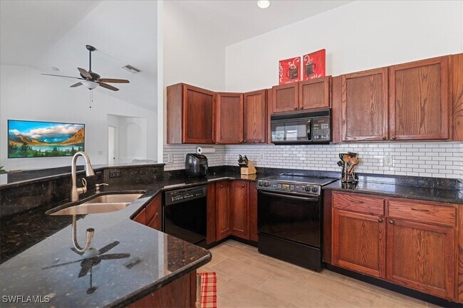 Foto del edificio - 125 SW 16th Terrace
