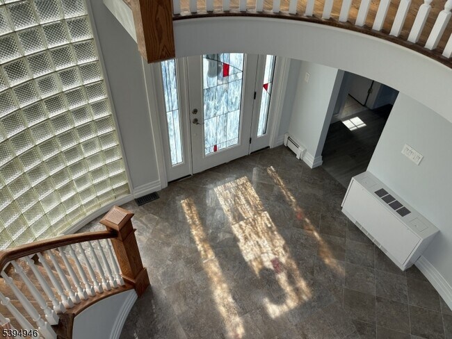 Foto del edificio - 4 Vista Ln