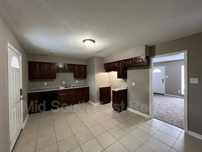 Building Photo - 782 Archie Dr