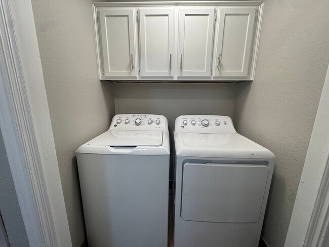 Foto del edificio - 700 Long Ct