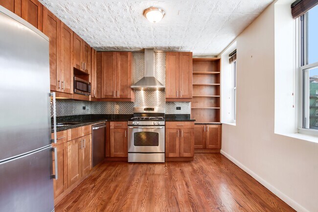 Photo - 240-242 E Houston St Apartment