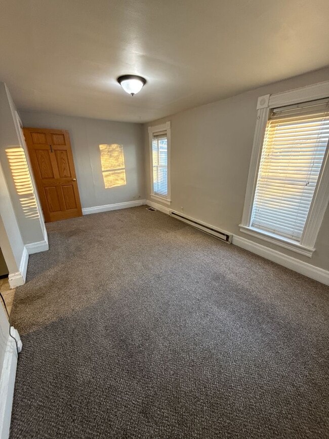 Building Photo - KS TriPlex