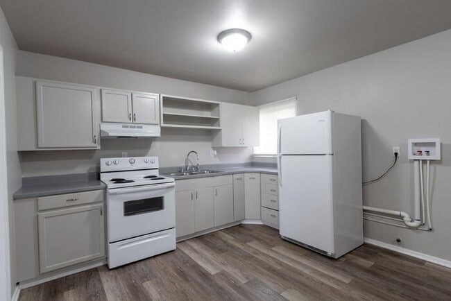 Photo - 3238 Auburn Rd House