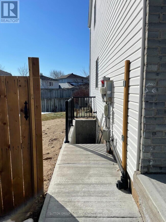 Building Photo - 48 White Sands Ct