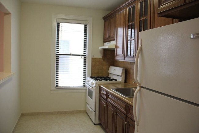 Foto del edificio - 9026 Fort Hamilton Pkwy