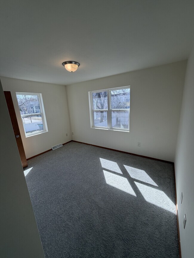 Foto del edificio - 722 Crooks St