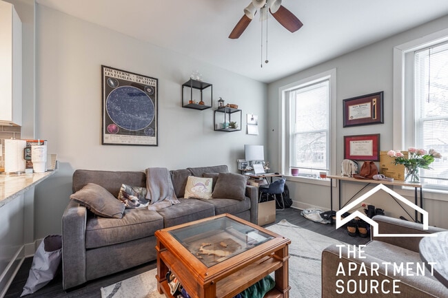 Photo - 1433 N Cleaver St Apartment