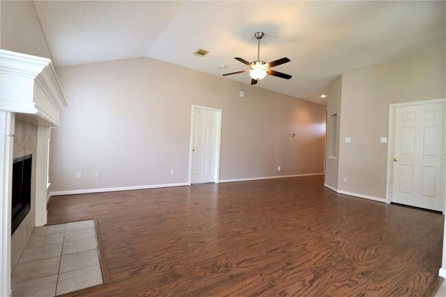 Foto del edificio - 3222 N Mason Rd